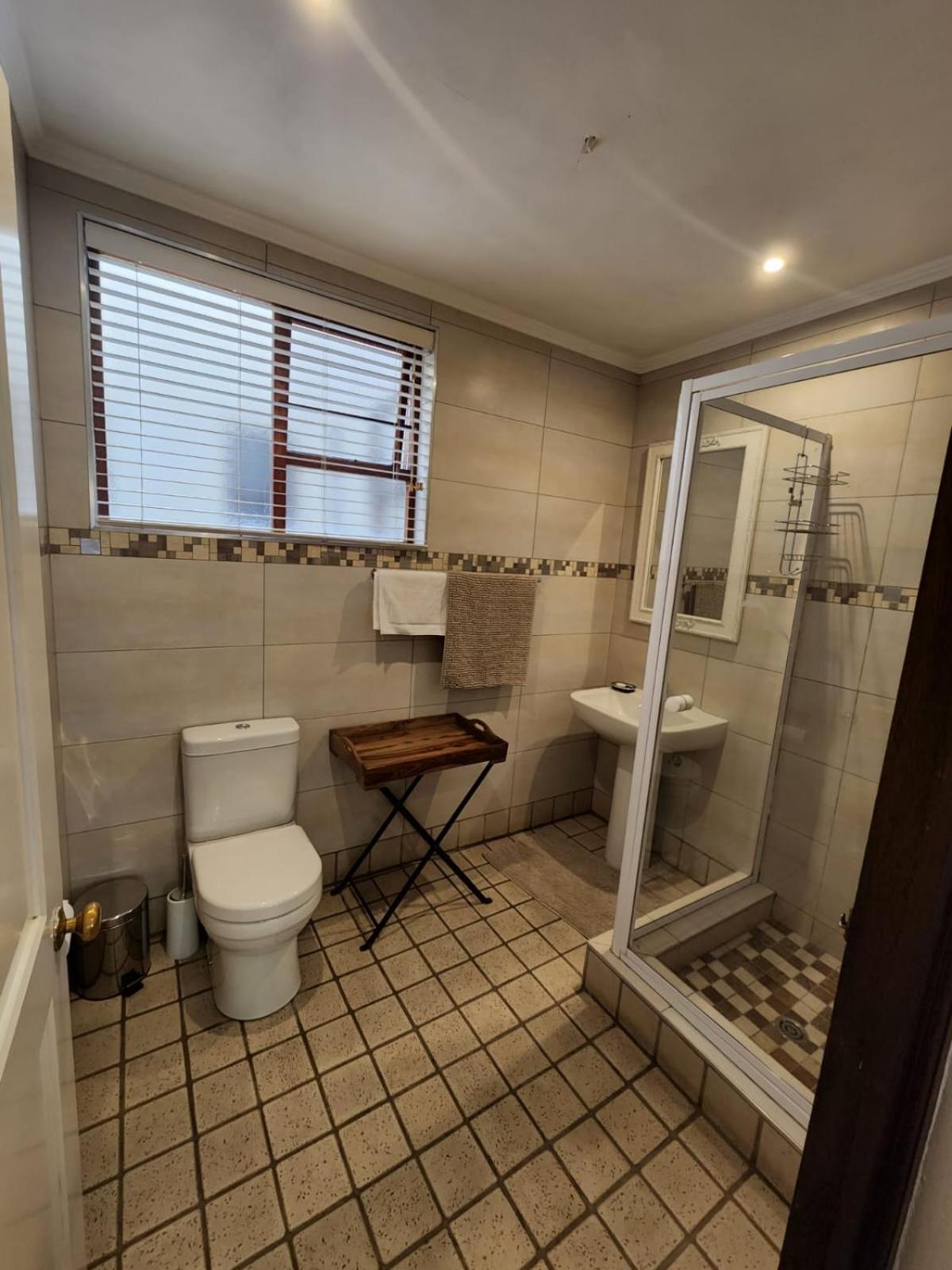 Melville Turret Guesthouse Йоханнесбург Экстерьер фото